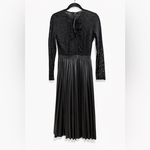 Zara Black Lace and Pleated skirt dress. Size S. - Picture 2 of 2
